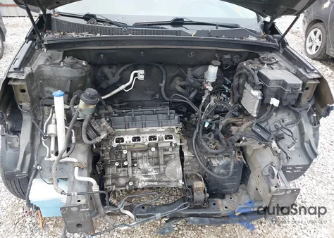 2011 Kia Sorento Lx from USA, damaged, VIN 5XYKT3A11BG139110